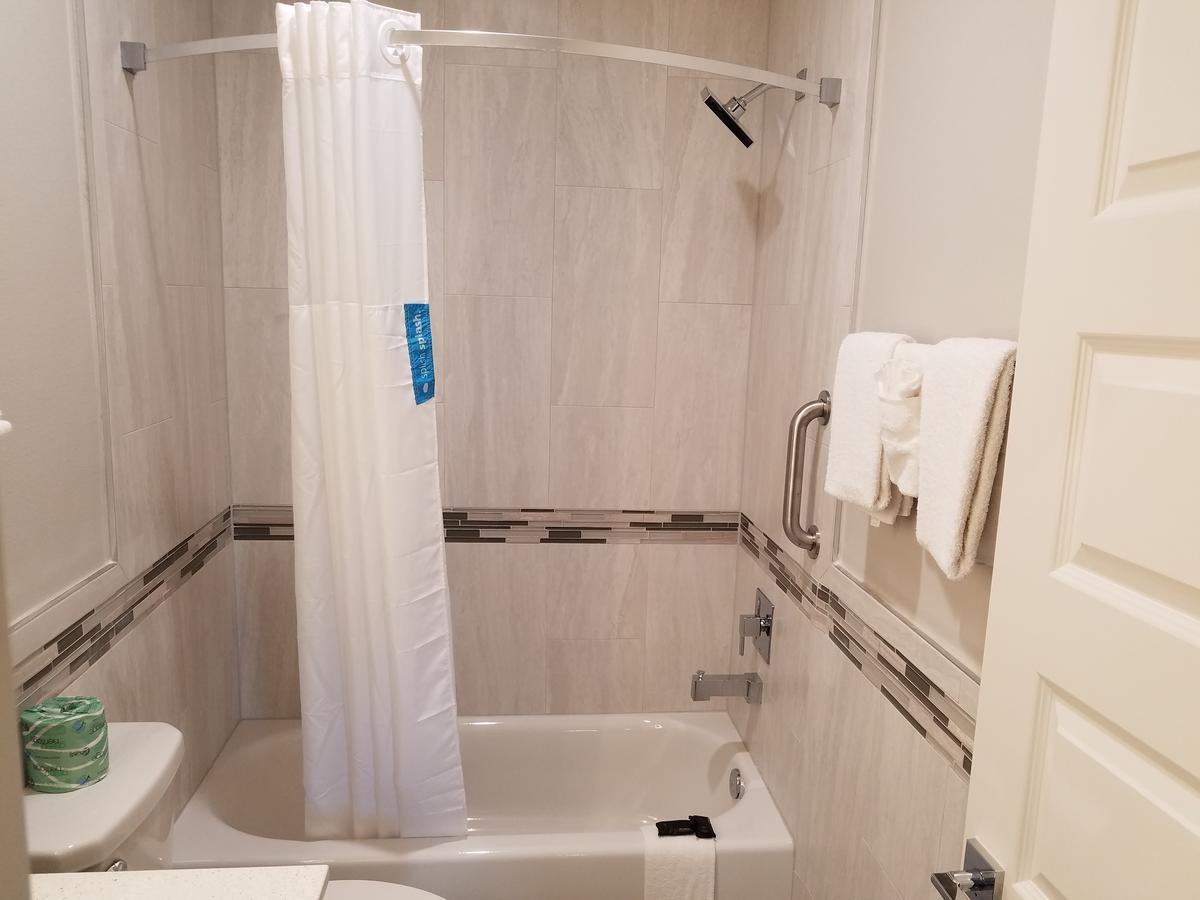 Palace Inn Blue Tomball Parkway Хьюстон Экстерьер фото